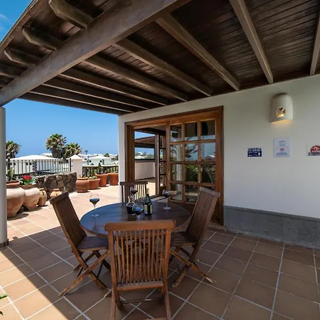 Villa Casa Maravelle Faro Park Sea Views Heated Pool Playa Blanca *